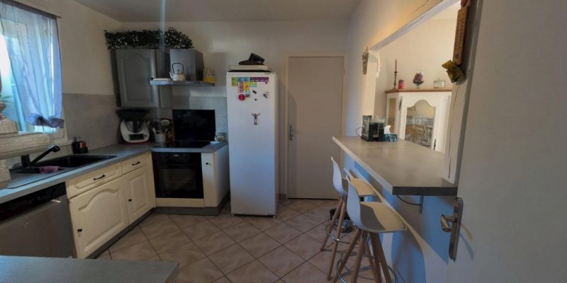 Photographie : 13-Rue-dIraty-09192025_215553