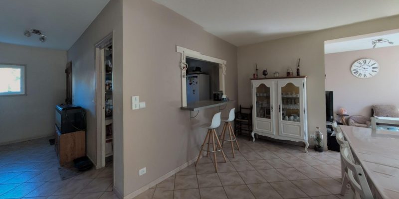 Photographie : 13-Rue-dIraty-Dining-Room 1