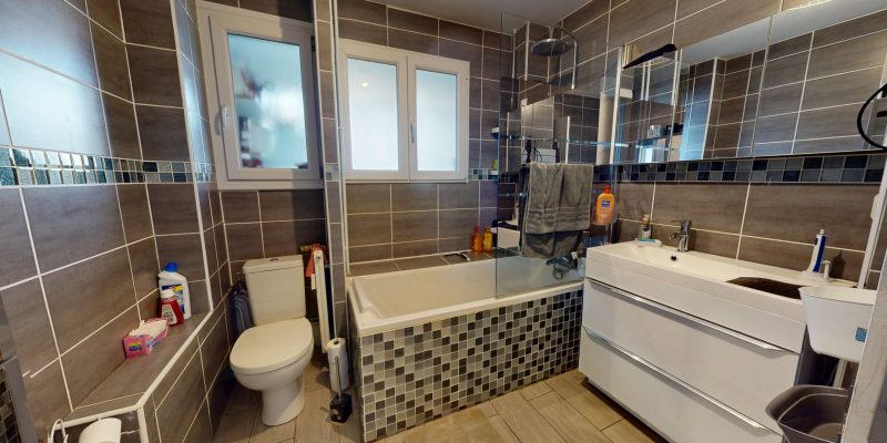 Photographie : 41-rue-du-Refuge-Besancon-11132025_114715