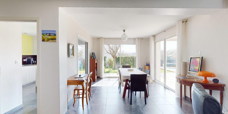 Photographie : TILLEROYES-Maison-T6-avec-piscine-03202026_165708